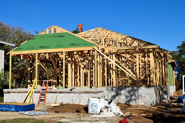 Etapy budowy domu krok po kroku